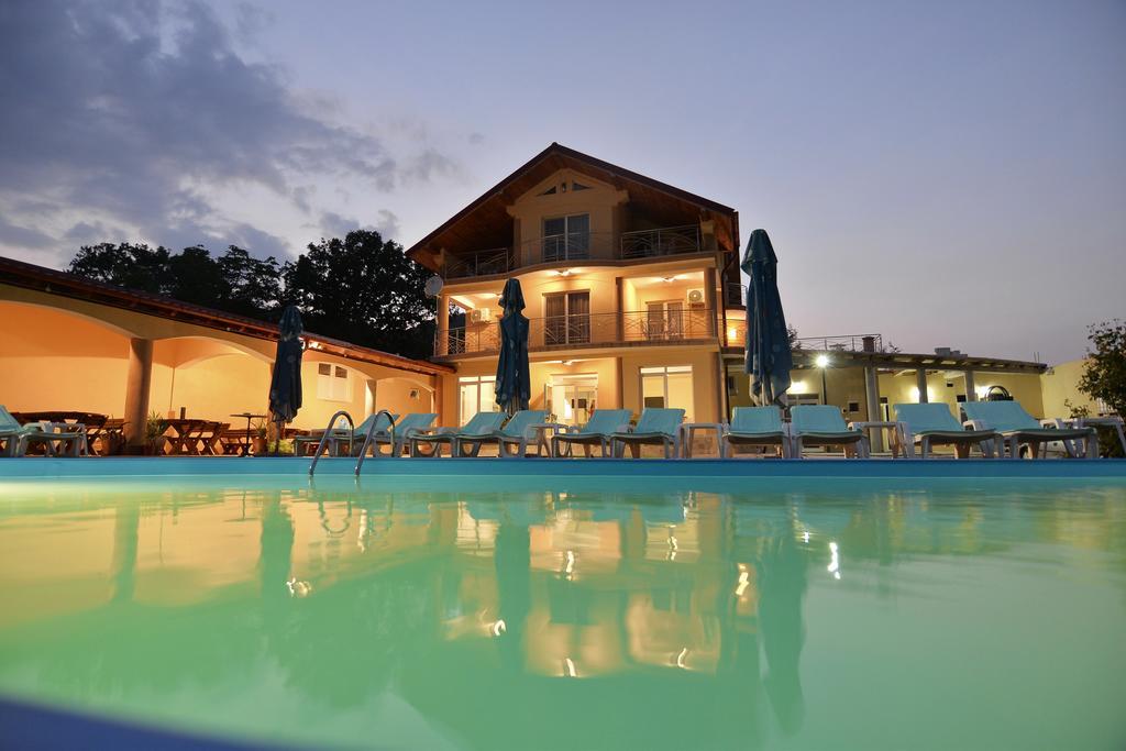 Casa Marina Hotel เอเชลนิทซา ภายนอก รูปภาพ
