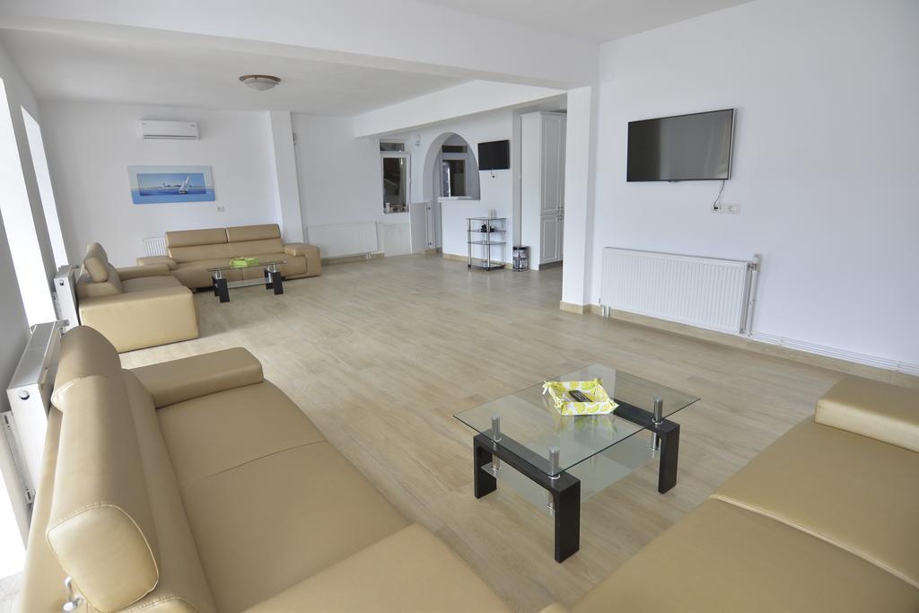 Casa Marina Hotel เอเชลนิทซา ภายนอก รูปภาพ