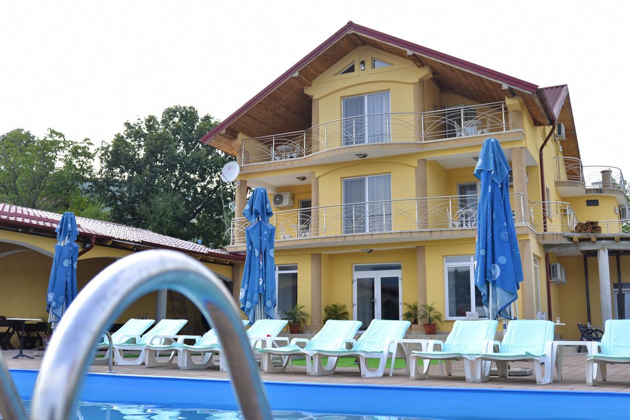 Casa Marina Hotel เอเชลนิทซา ภายนอก รูปภาพ