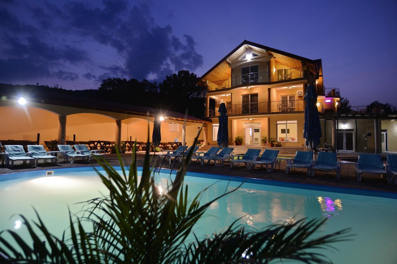 Casa Marina Hotel เอเชลนิทซา ภายนอก รูปภาพ